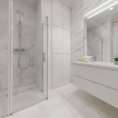 Elegance Poznanska 16 Premium * 华沙